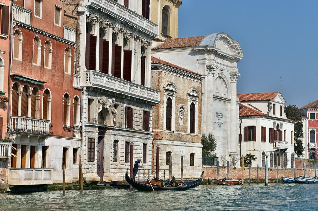 Residenza Ruga Giuffa Castello  Exterior photo